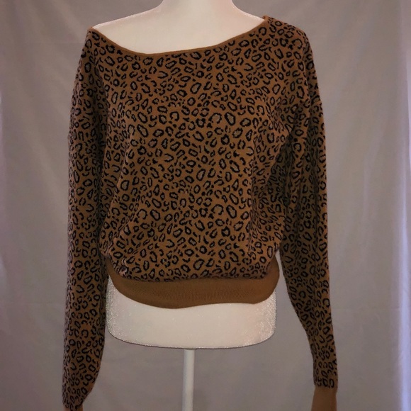 Sweater - Picture 2 of 3